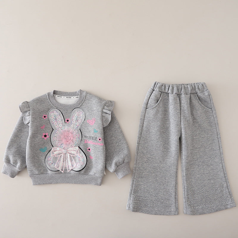 Baby girl casual rabbit sweatshirt two-piece set, children's fashionable outfit, girls' sporty spring and autumn long-sleeve clothing trendy