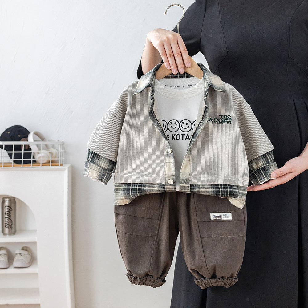 Boys' Spring and Autumn Outfit 2026 New Children's Smiley Face Plaid Patchwork Three-Piece Set Casual Clothes for Boys