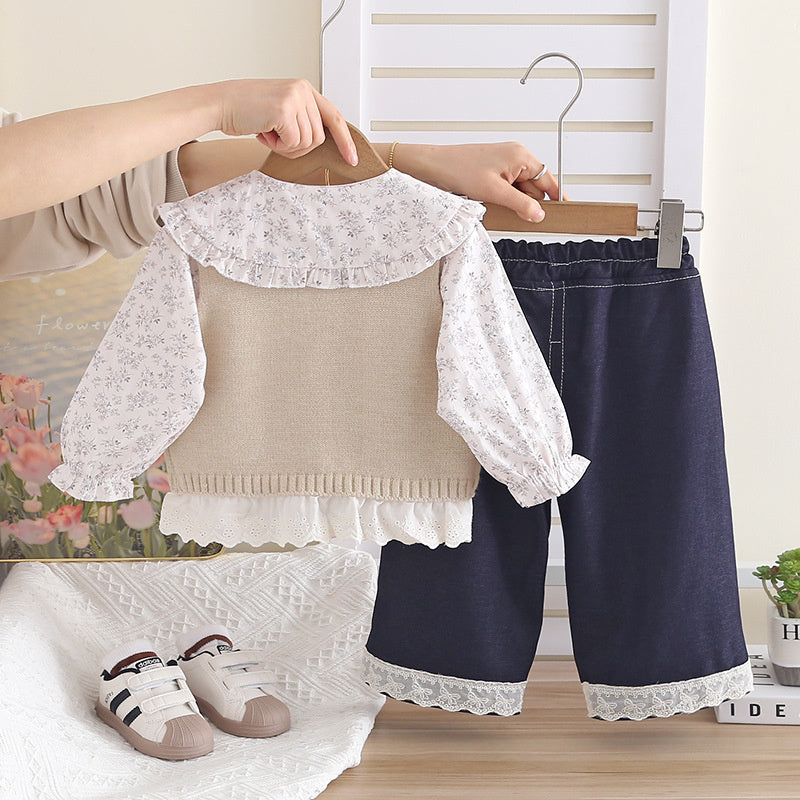 Girls' and Autumn 2026 New Fashionable Children's Casual Spring Outfit with Lace Cardigan Three-Piece Set