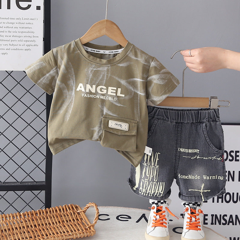 Boys' Summer Outfit 2026 New Fashionable Children's Printed Letter Pocket Short Sleeve Shorts Two-Piece Set Baby Trendy
