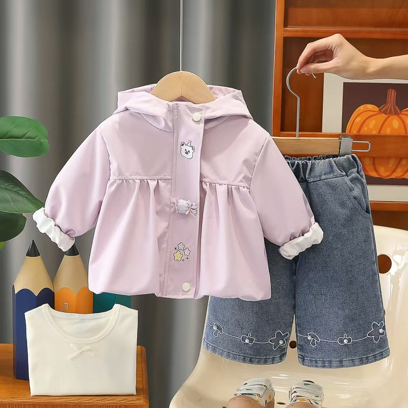 Girls' Outfit 2026 New Fashionable Stylish Children's Baby Girl Spring and Autumn Hooded Candy Bear Three-Piece Set