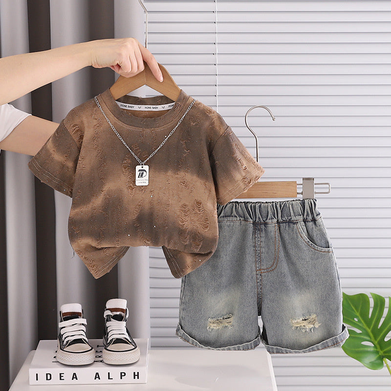 2026 New Summer Tie-Dye Short-Sleeve Stylish Thin Clothes for Baby Boys, Fashionable Two-Piece Set with Necklace
